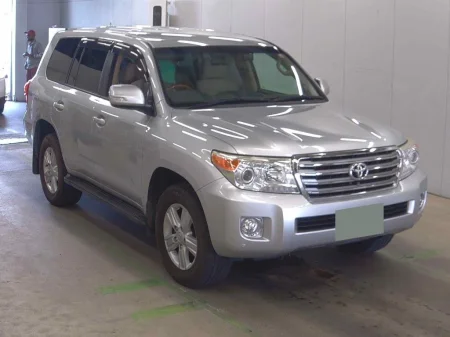 TOYOTA LAND CRUISER