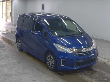HONDA FREED HYBRID