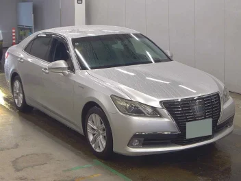 TOYOTA CROWN HYBRID