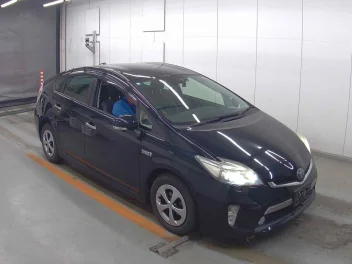 TOYOTA PRIUS PHV