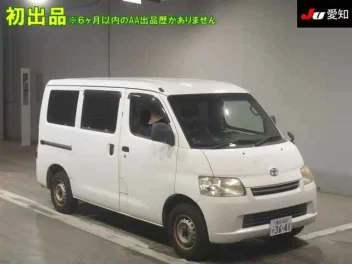 TOYOTA LITEACE VAN