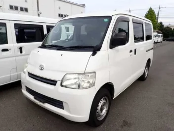 TOYOTA LITEACE VAN