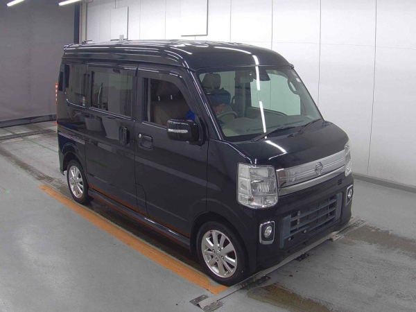NISSAN CLIPPER