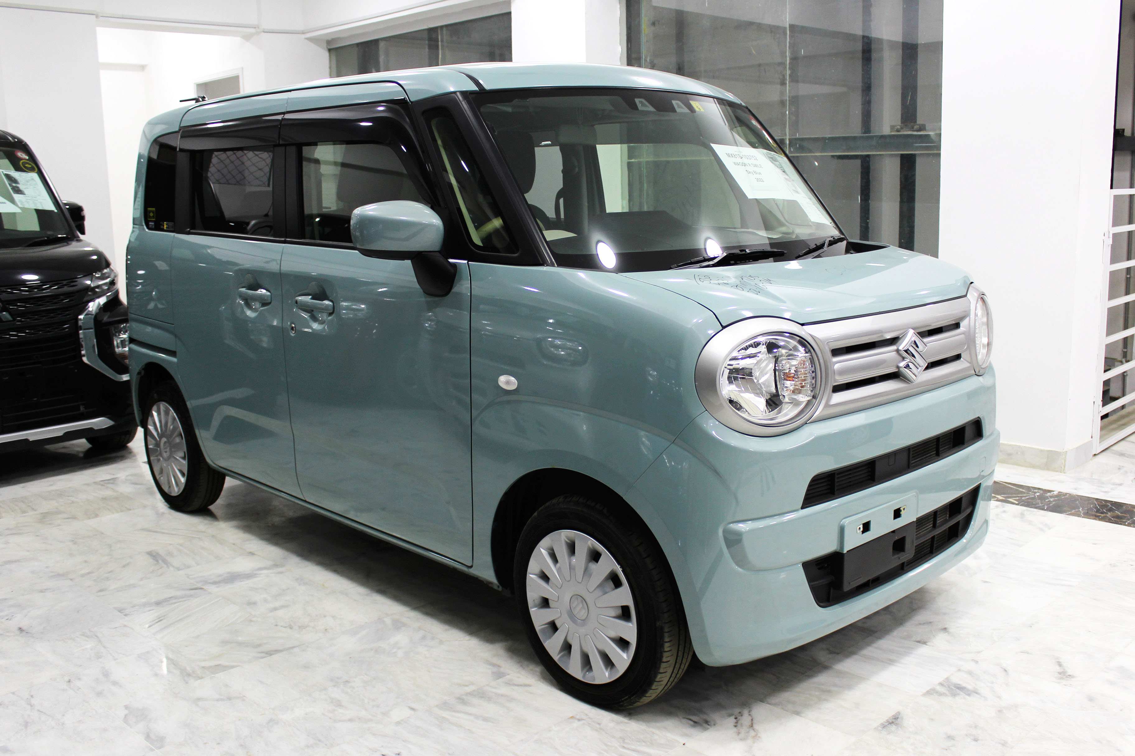 SUZUKI WAGON R SMILE